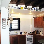 Celest * Áyios Pétros